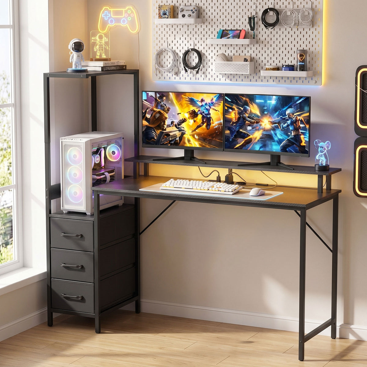 Bureau gaming 147 cm avec éclairage RGB et station de charge, noir